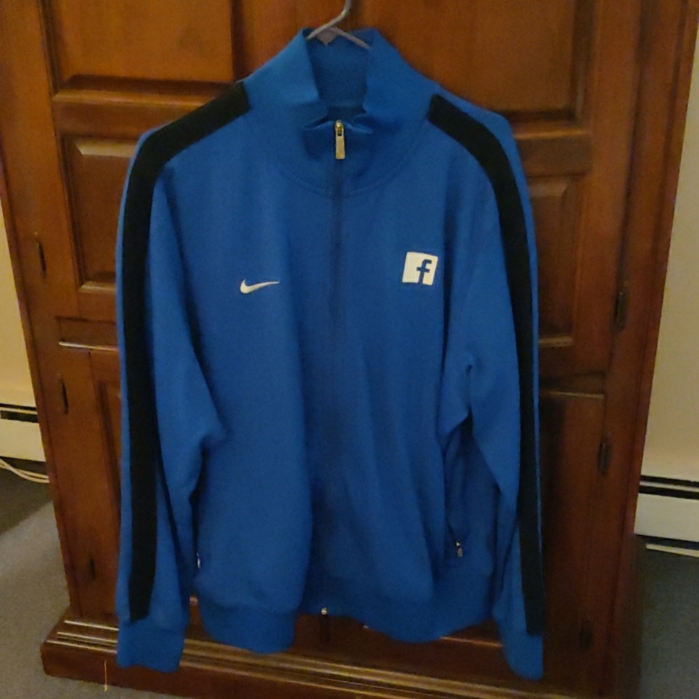Nike jacket